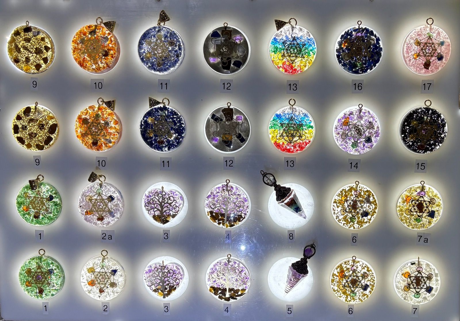 Collection pendentifs VHF Technologies